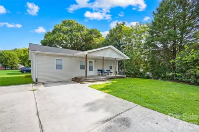 2104 Court Drive, Gastonia, NC 28054 - Photo 3