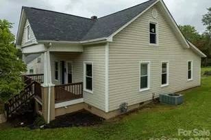 410 Spruce St SW, Lenoir, NC 28645 - Photo 3