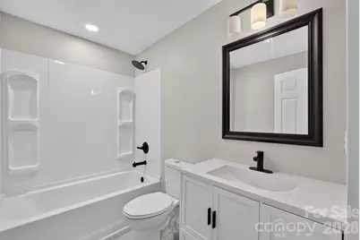 410 Spruce Street SW, Lenoir, NC 28645 - Photo 19