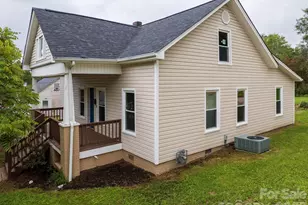 410 Spruce St SW, Lenoir, NC 28645 - Photo 5