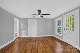 410 Spruce St SW, Lenoir, NC 28645 - Photo 23