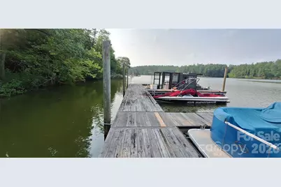 2620 Waterside Boulevard NW, Valdese, NC 28690 - Photo 17