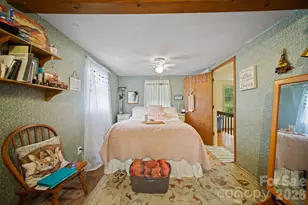 649 Monte Vista Rd, Candler, NC 28715 - Photo 19