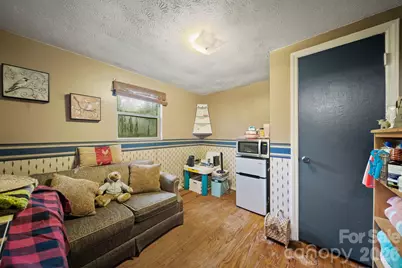 649 Monte Vista Road, Candler, NC 28715 - Photo 21
