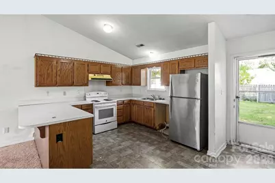 6224 Cottageville Lane, Charlotte, NC 28208 - Photo 7