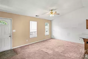 6224 Cottageville Ln, Charlotte, NC 28208 - Photo 3