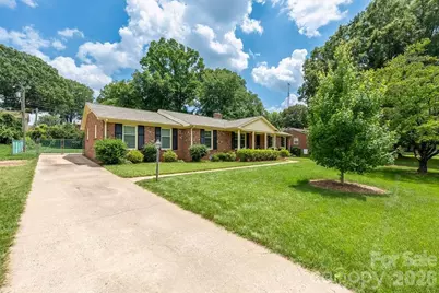 5022 Cheviot Road, Charlotte, NC 28269 - Photo 1