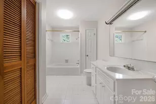 5022 Cheviot Rd, Charlotte, NC 28269 - Photo 7