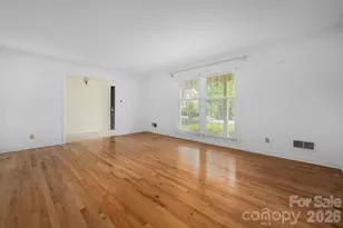 5022 Cheviot Rd, Charlotte, NC 28269 - Photo 5