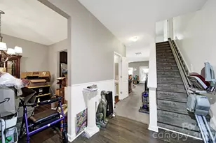 2748 Bramble Ridge Ct, Charlotte, NC 28215 - Photo 3