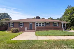 411 Roy Eaker Rd, Cherryville, NC 28021 - Photo 1