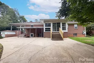 411 Roy Eaker Rd, Cherryville, NC 28021 - Photo 5