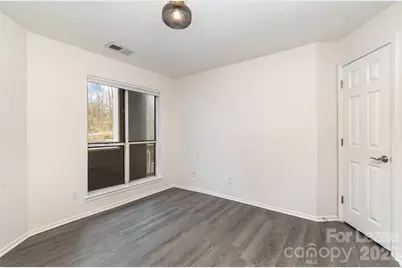 2512 Cranbrook Lane, Charlotte, NC 28207 - Photo 13