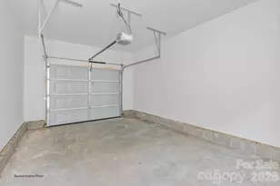 121 Cherry Spgs Ln, Asheville, NC 28804 - Photo 25