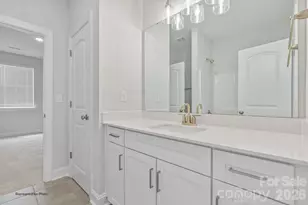 121 Cherry Spgs Ln, Asheville, NC 28804 - Photo 19