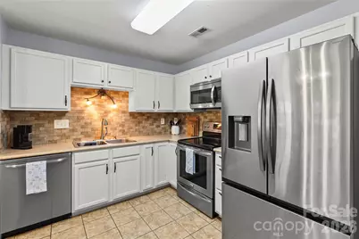 200 Autumn Woods Boulevard, Mount Holly, NC 28120 - Photo 11