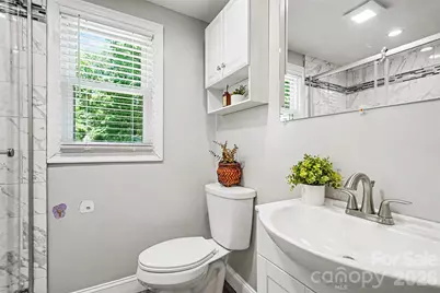 310 Main Avenue E, Hildebran, NC 28637 - Photo 9