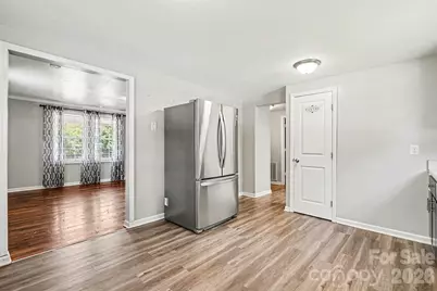 310 Main Avenue E, Hildebran, NC 28637 - Photo 7