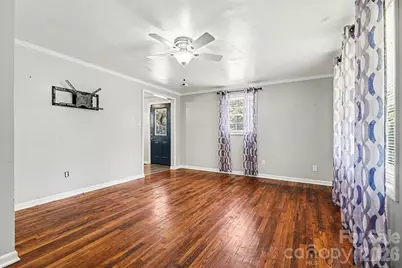 310 Main Avenue E, Hildebran, NC 28637 - Photo 3