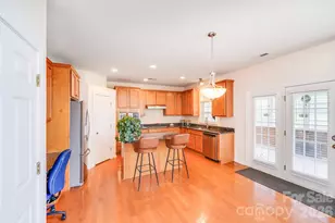 6227 Castlecove Rd, Charlotte, NC 28278 - Photo 11
