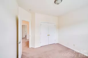 6227 Castlecove Rd, Charlotte, NC 28278 - Photo 9