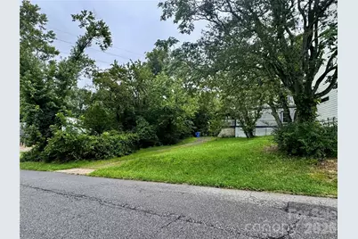 20 Roberts Street, Asheville, NC 28801 - Photo 3