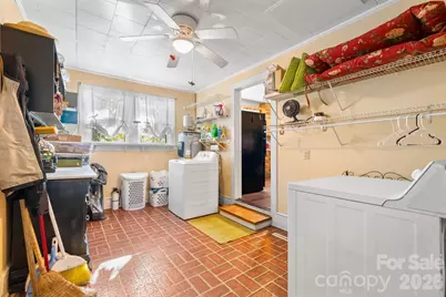 509 Westview Street SW, Lenoir, NC 28645 - Photo 19