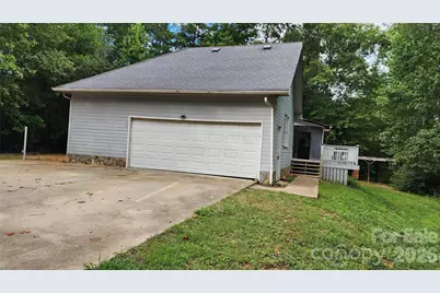 2020 Ada Williams Lane, Lenoir, NC 28645 - Photo 3