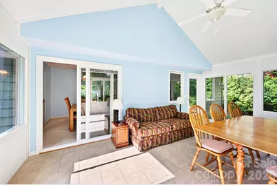 23 S Oaks Circle, Asheville, NC 28806 - Photo 15