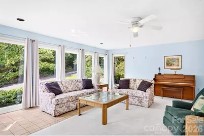 23 S Oaks Circle, Asheville, NC 28806 - Photo 3