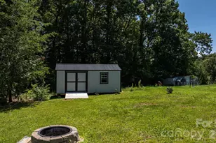 244 Holly St, Hudson, NC 28638 - Photo 25