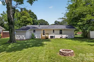 3826 Sudbury Rd, Charlotte, NC 28205 - Photo 23