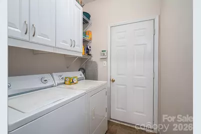 11132 Chastain Parc Drive, Charlotte, NC 28216 - Photo 19