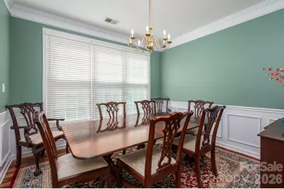 11132 Chastain Parc Drive, Charlotte, NC 28216 - Photo 9
