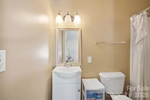 302 Charlotte St, Alexis, NC 28006 - Photo 21