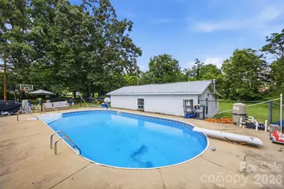 302 Charlotte Street, Alexis, NC 28006 - Photo 25