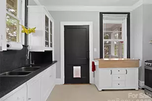 111-113 Stewart St, Hendersonville, NC 28792 - Photo 27