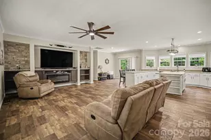 2702 Henry Knob Rd, Clover, SC 29710 - Photo 5