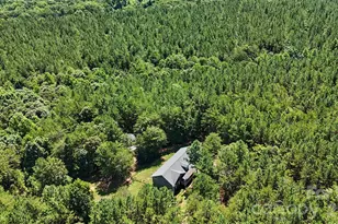 2702 Henry Knob Rd, Clover, SC 29710 - Photo 39