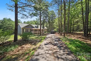 2702 Henry Knob Rd, Clover, SC 29710 - Photo 3