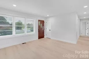 1351 Orvis St, Charlotte, NC 28216 - Photo 11