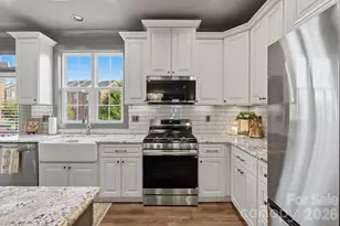 9122 Oban Passage Dr, Charlotte, NC 28273 - Photo 9