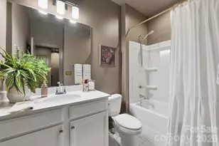9122 Oban Passage Dr, Charlotte, NC 28273 - Photo 23