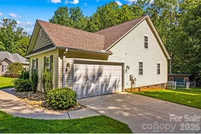 215 Meadow Lake Drive, Salisbury, NC 28146 - Photo 7