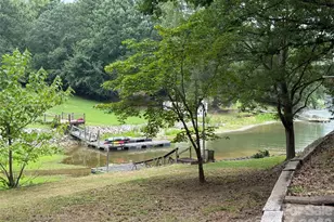 3154 Lake Wylie Dr, Rock Hill, SC 29732 - Photo 5