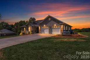 5507 Land Harbour Dr, Granite Falls, NC 28630 - Photo 1