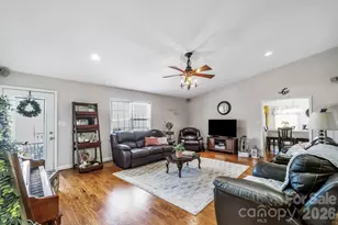 5507 Land Harbour Dr, Granite Falls, NC 28630 - Photo 9