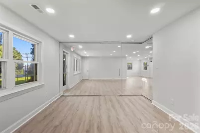 679 Oakridge Farm Highway, Mooresville, NC 28115 - Photo 11