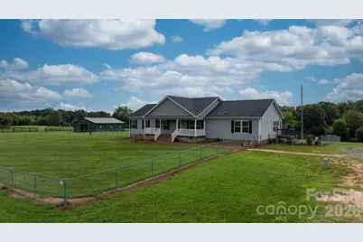 2915 Texs Fish Camp Road, Connelly Springs, NC 28612 - Photo 7