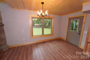 616 Twinbrook Ln, Maggie Valley, NC 28751 - Photo 9